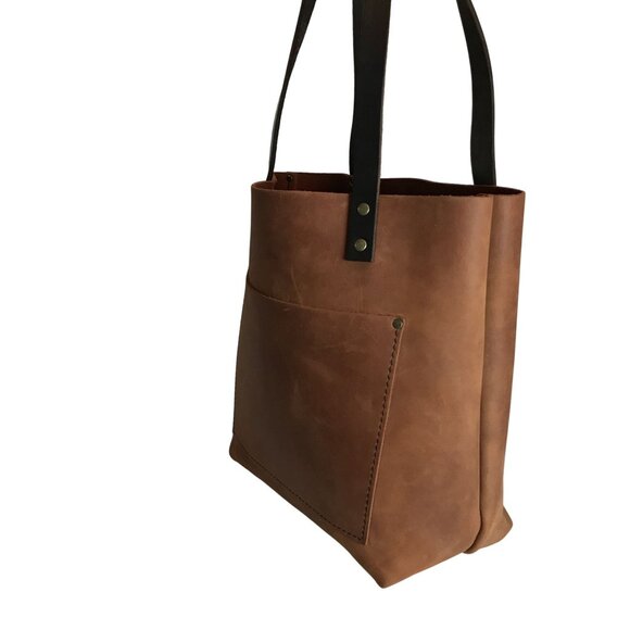 Portland Leather Goods Classic Honey Brown Leather Medium Tote Bag - Picture 5 of 12